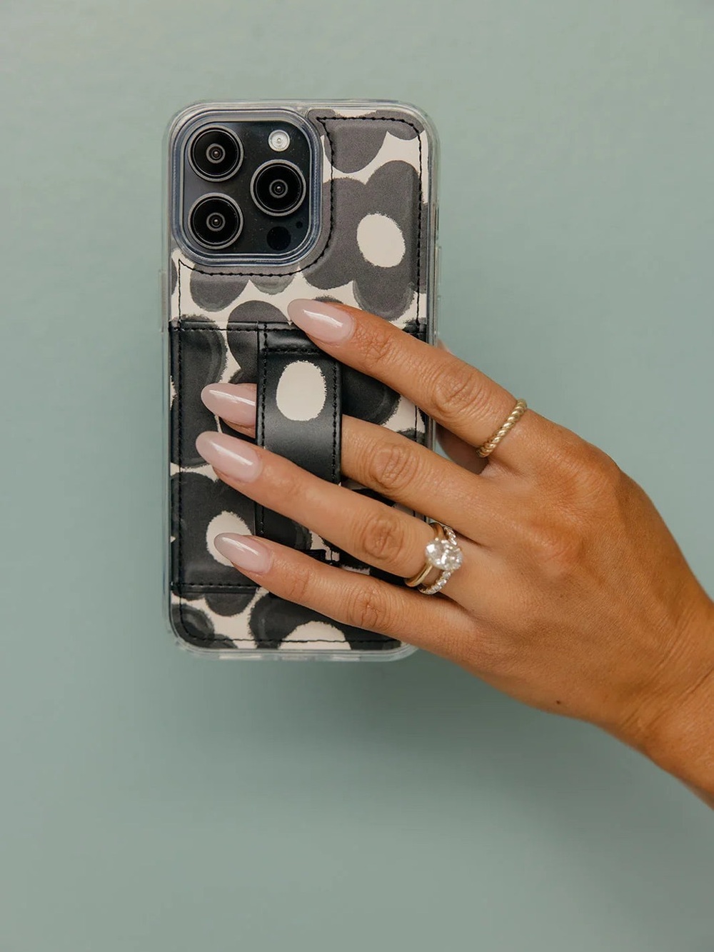 Walli Munday Vibes by Kaley Munday Grip Case - Sleek Protective Design